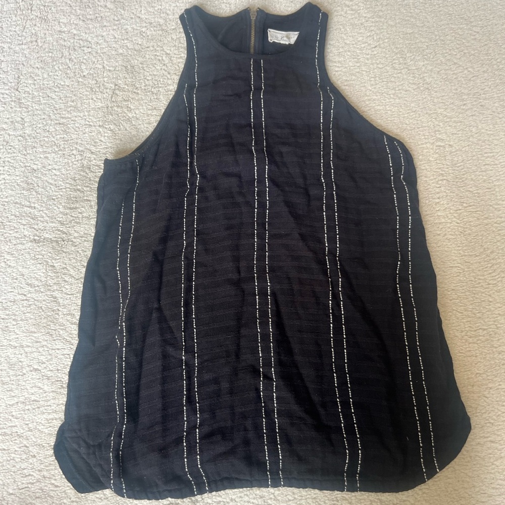Lou & Grey Black Women's Tank Top